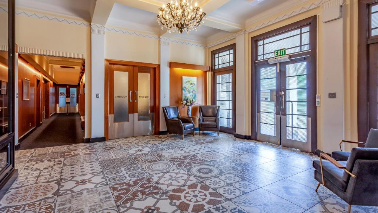 Wigram Hotel Крайстчёрч Экстерьер фото